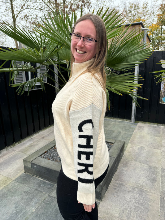 Mon Cheri trui off-white.